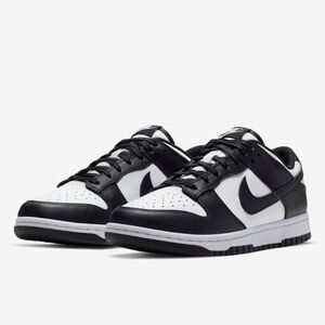 Woman Nike Dunk Low
